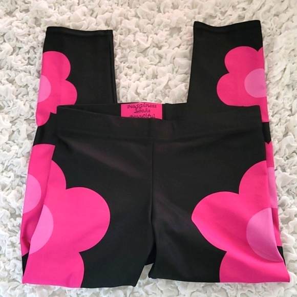 🌸 Size small capri length leggings - Picture 2 of 7